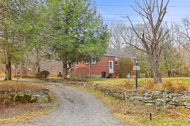 65 Hortontown Road, Carmel, NY 10512