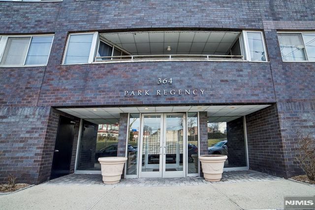 364 PALISADE Avenue 5E, Cliffside Park, NJ 07010