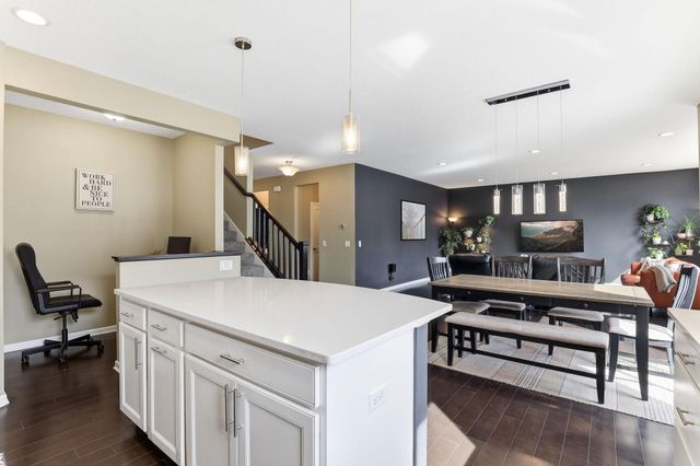 671 Devine Drive, New Brighton, MN 55112