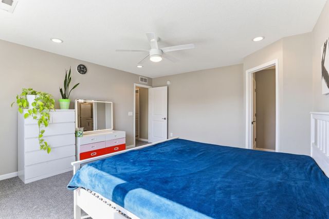 671 Devine Drive, New Brighton, MN 55112