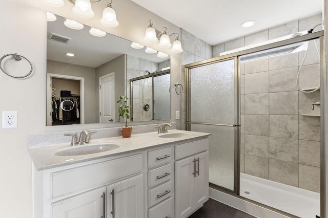 671 Devine Drive, New Brighton, MN 55112