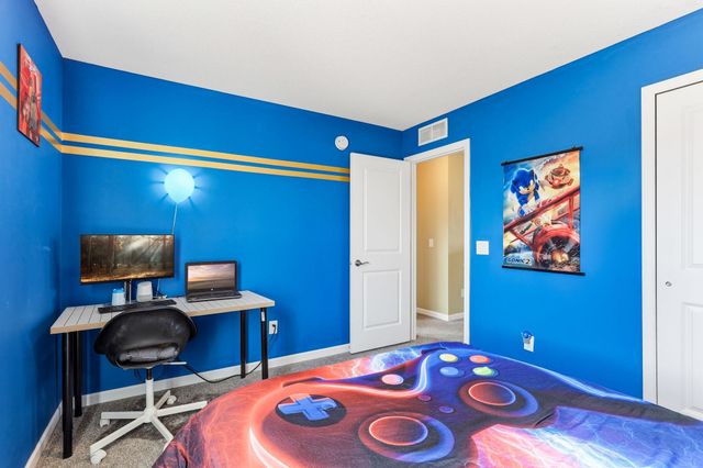 671 Devine Drive, New Brighton, MN 55112