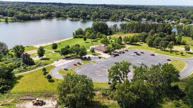 671 Devine Drive, New Brighton, MN 55112