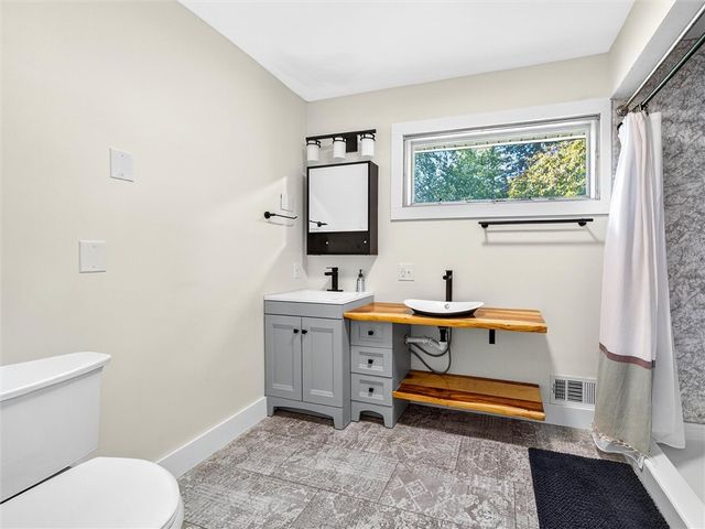 1084 Cherry Hill Lane, Webster, NY 14580
