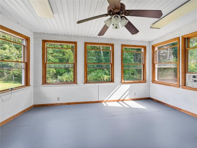 1084 Cherry Hill Lane, Webster, NY 14580