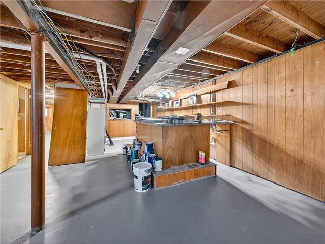 1084 Cherry Hill Lane, Webster, NY 14580