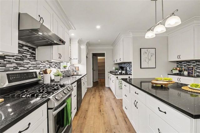 7860 Brands Hatch Boulevard, Cumming, GA 30040