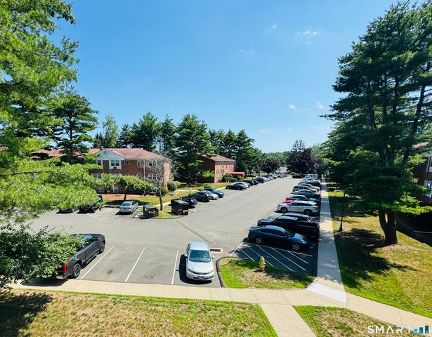 1070 New Haven Avenue 72, Milford, CT 06460