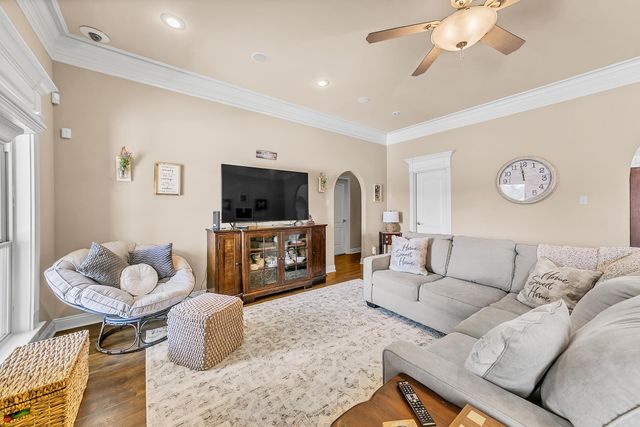 2415 Lakewood Circle, Cabot, AR 72023