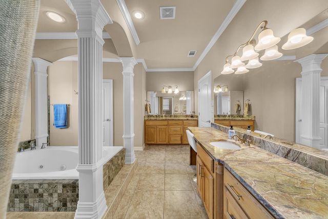 2415 Lakewood Circle, Cabot, AR 72023