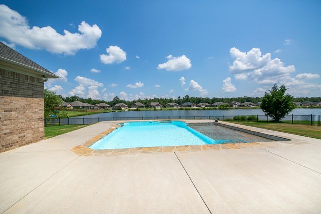 2415 Lakewood Circle, Cabot, AR 72023