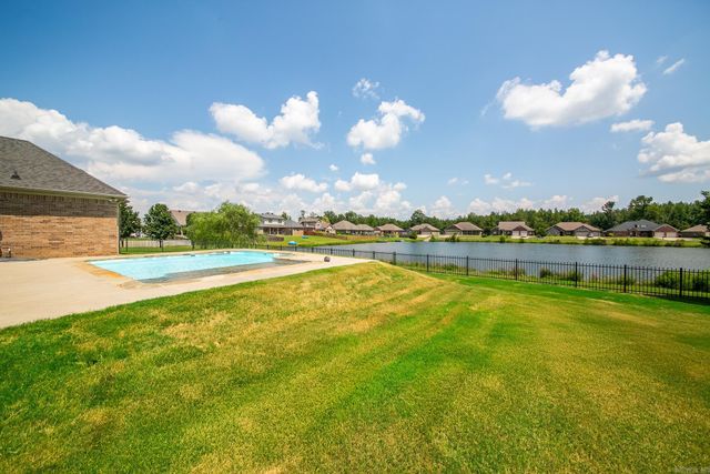 2415 Lakewood Circle, Cabot, AR 72023