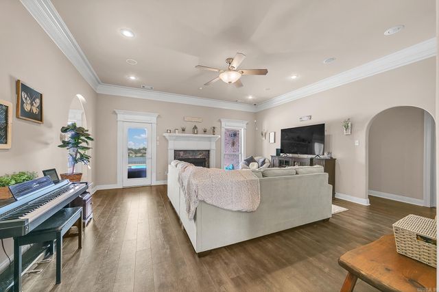 2415 Lakewood Circle, Cabot, AR 72023