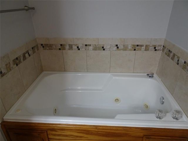 8412 Pinewood Drive, Oklahoma City, OK 73135