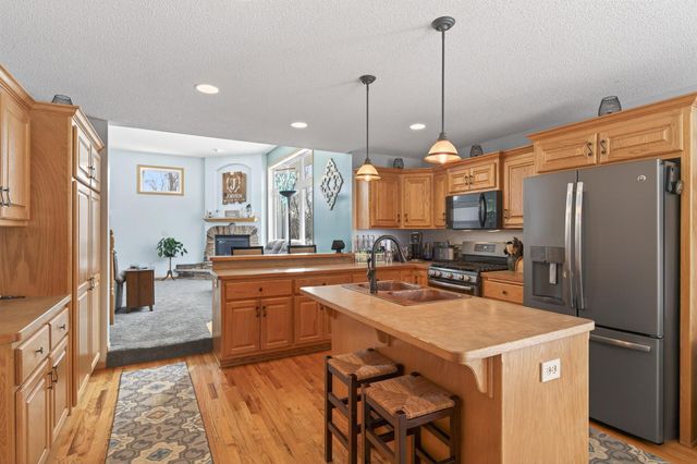 17585 218th Avenue NW, Big Lake, MN 55309