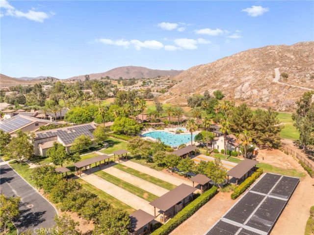 400 Bjorn Court, Hemet, CA 92545