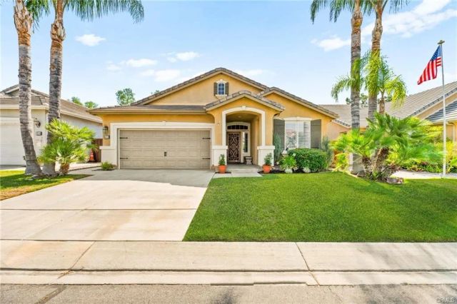 400 Bjorn Court, Hemet, CA 92545