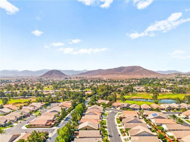 400 Bjorn Court, Hemet, CA 92545