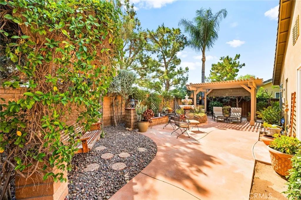 400 Bjorn Court, Hemet, CA 92545