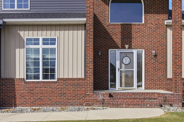 645 Evergreen Circle, Oxbow, ND 58047