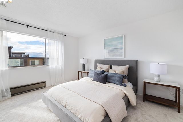 3161 Birmingham Dr 209, Richmond, CA 94806