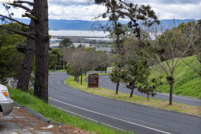 3161 Birmingham Dr 209, Richmond, CA 94806