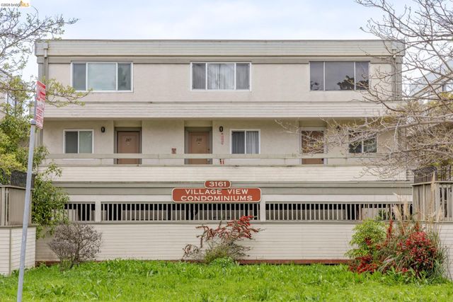 3161 Birmingham Dr 209, Richmond, CA 94806