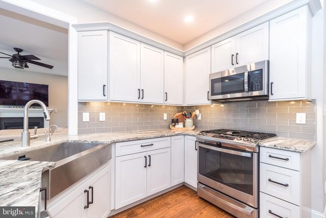 447 GREEN MEADOW DR, Douglassville, PA 19518