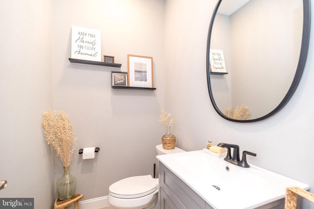 447 GREEN MEADOW DR, Douglassville, PA 19518