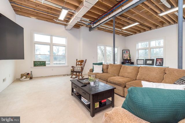 447 GREEN MEADOW DR, Douglassville, PA 19518