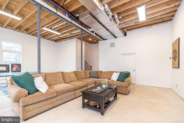 447 GREEN MEADOW DR, Douglassville, PA 19518