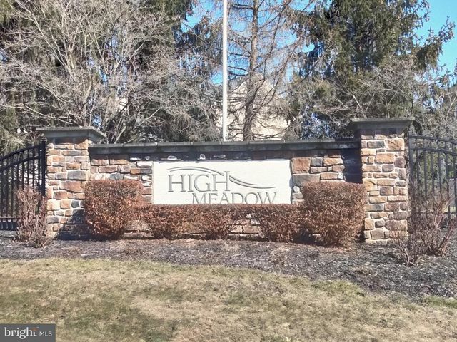 447 GREEN MEADOW DR, Douglassville, PA 19518