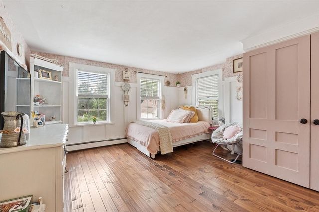 15 Chapel Street, Ashburnham, MA 01430