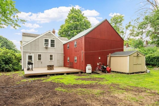 15 Chapel Street, Ashburnham, MA 01430