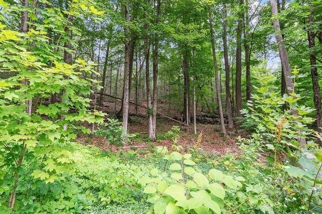 15 Chapel Street, Ashburnham, MA 01430