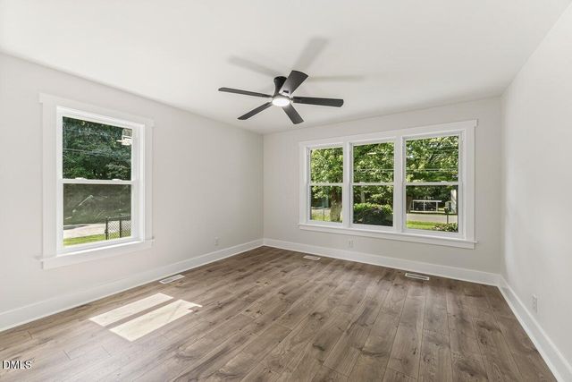 100 Ranes Drive, Henderson, NC 27536