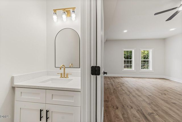 100 Ranes Drive, Henderson, NC 27536