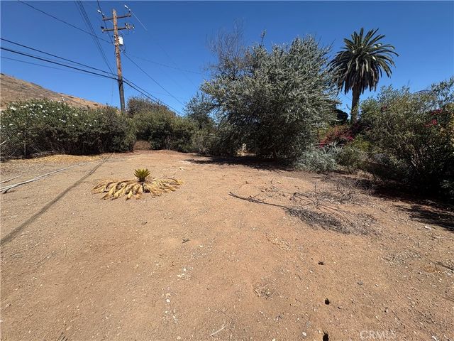 1220 W Marshall, San Bernardino, CA 92405