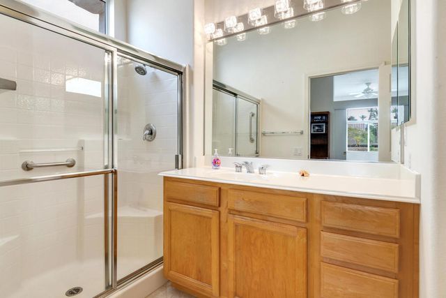 35916 Calloway Lane, Palm Desert, CA 92211