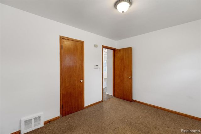 11454 Saint Patrick Street, Detroit, MI 48205