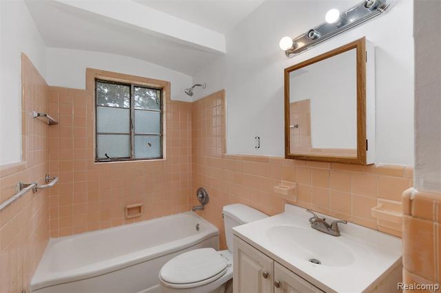 11454 Saint Patrick Street, Detroit, MI 48205