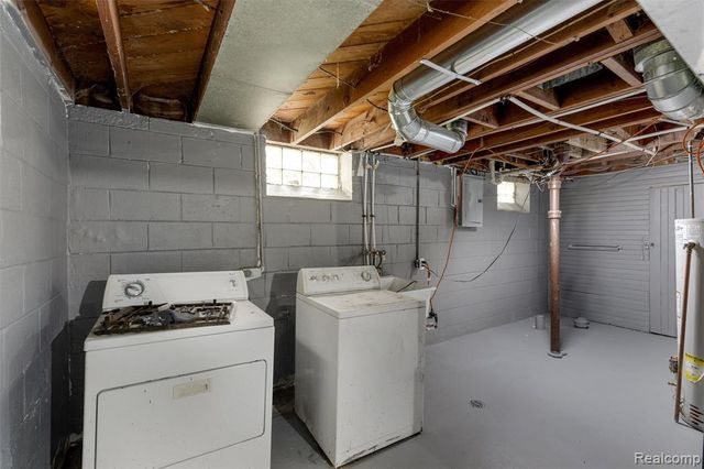 11454 Saint Patrick Street, Detroit, MI 48205