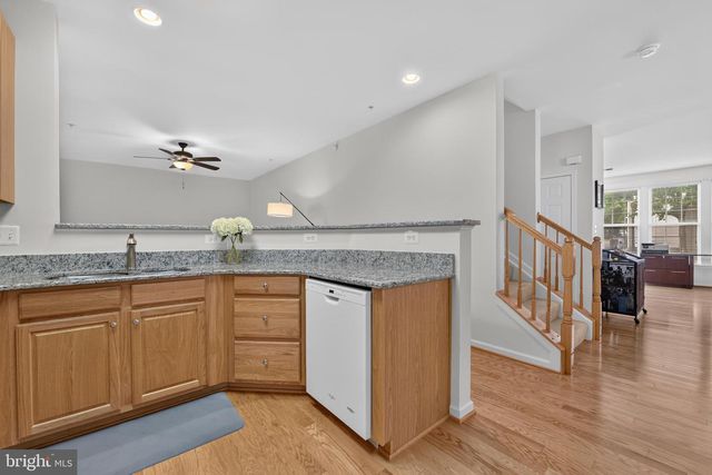 43081 ZANDER TER, Ashburn, VA 20147