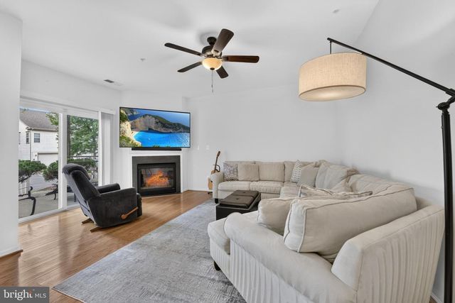 43081 ZANDER TER, Ashburn, VA 20147