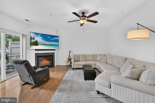 43081 ZANDER TER, Ashburn, VA 20147
