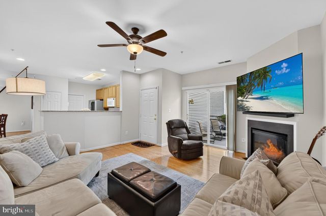 43081 ZANDER TER, Ashburn, VA 20147