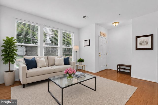 43081 ZANDER TER, Ashburn, VA 20147
