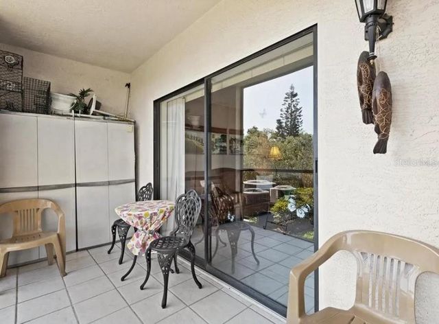 1669 SEASCAPE CIRCLE 1669, Tarpon Springs, FL 34689