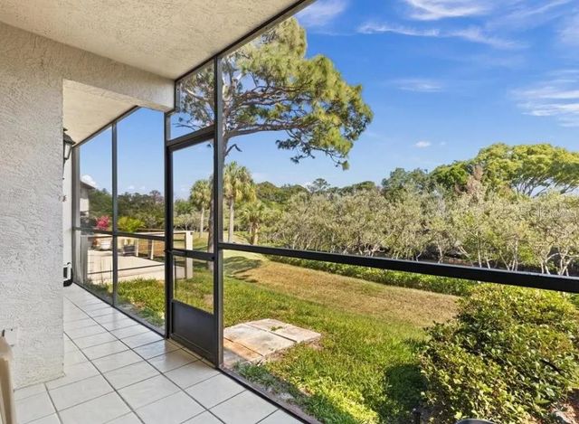 1669 SEASCAPE CIRCLE 1669, Tarpon Springs, FL 34689