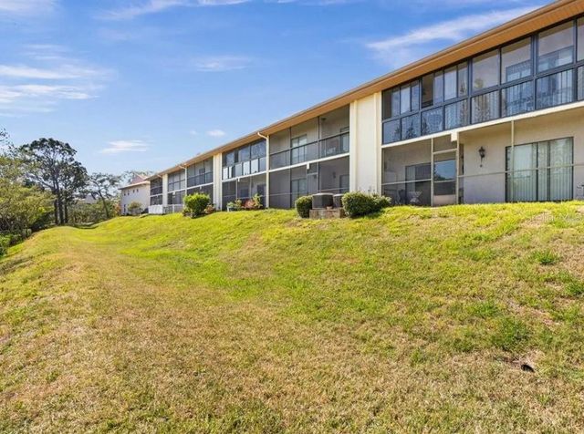 1669 SEASCAPE CIRCLE 1669, Tarpon Springs, FL 34689